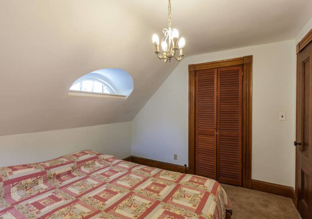 Photo of Bedroom in Observatory Hill