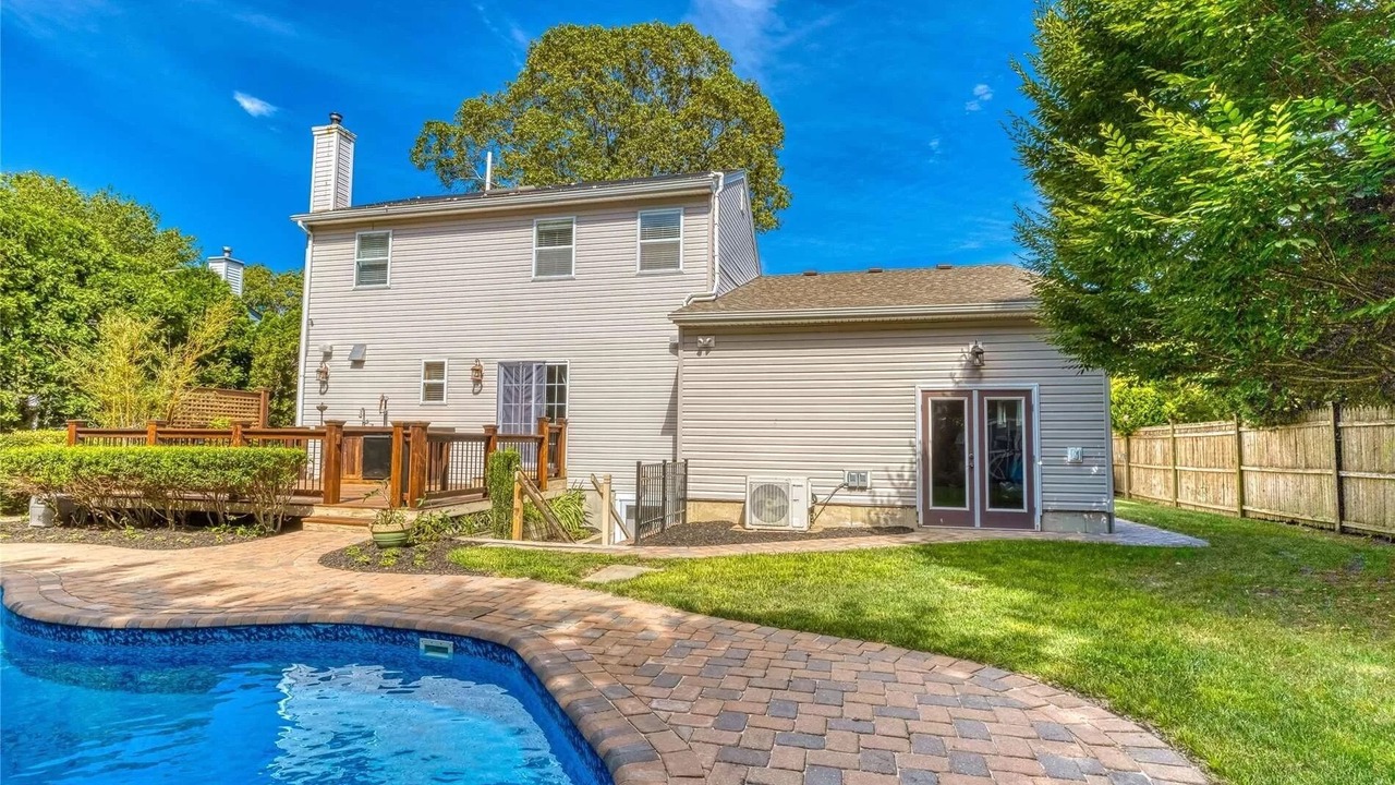Photo of Outdoor in Center Moriches