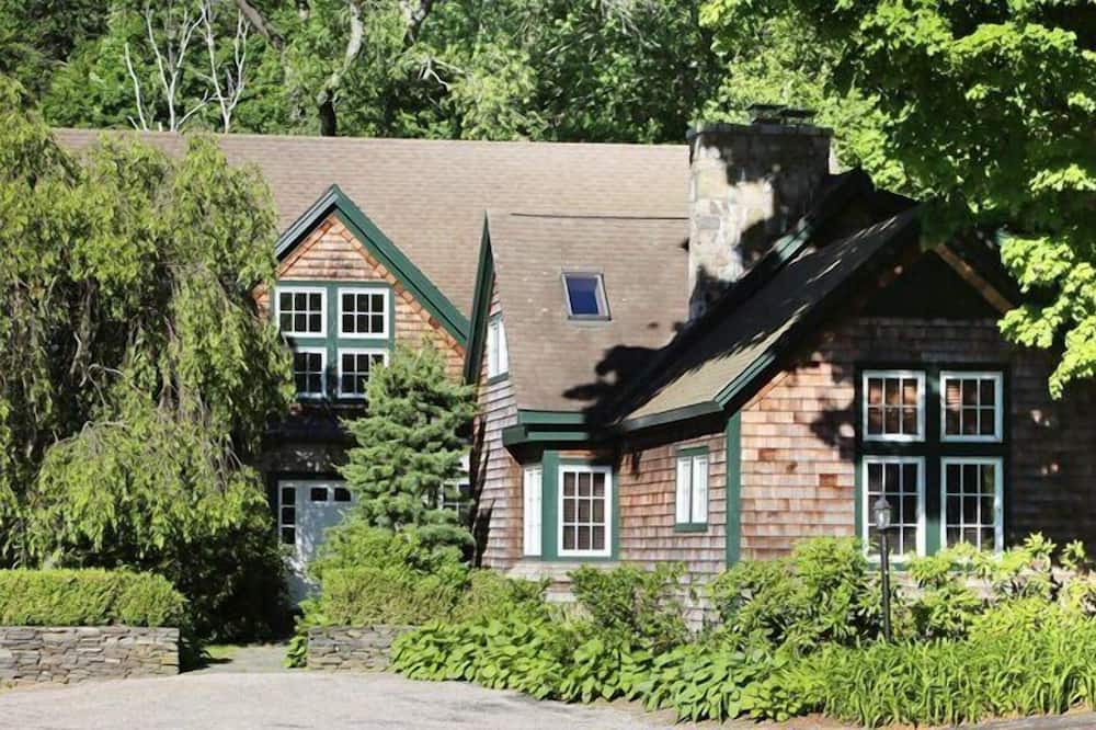 Photo of Outdoor in New Preston