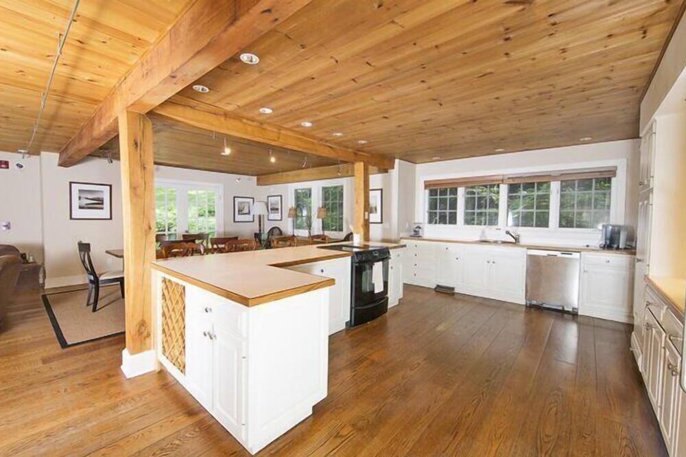 Photo of Kitchen in New Preston