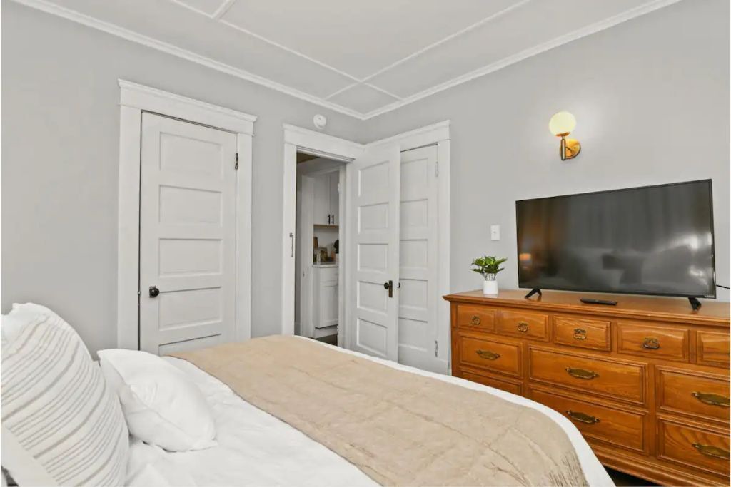 Photo of Bedroom in Middletown