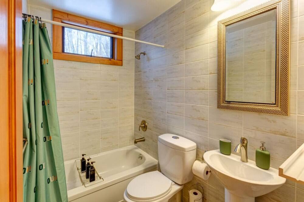 Photo of Bathroom in Fleischmanns