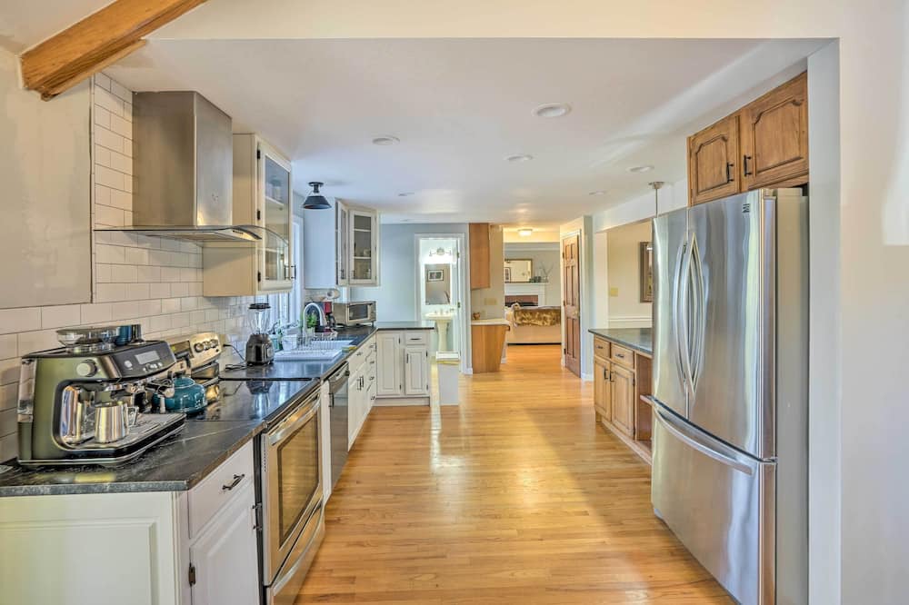 Photo of Kitchen in Lenox
