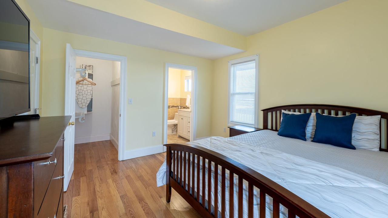 Photo of Bedroom in Dorchester