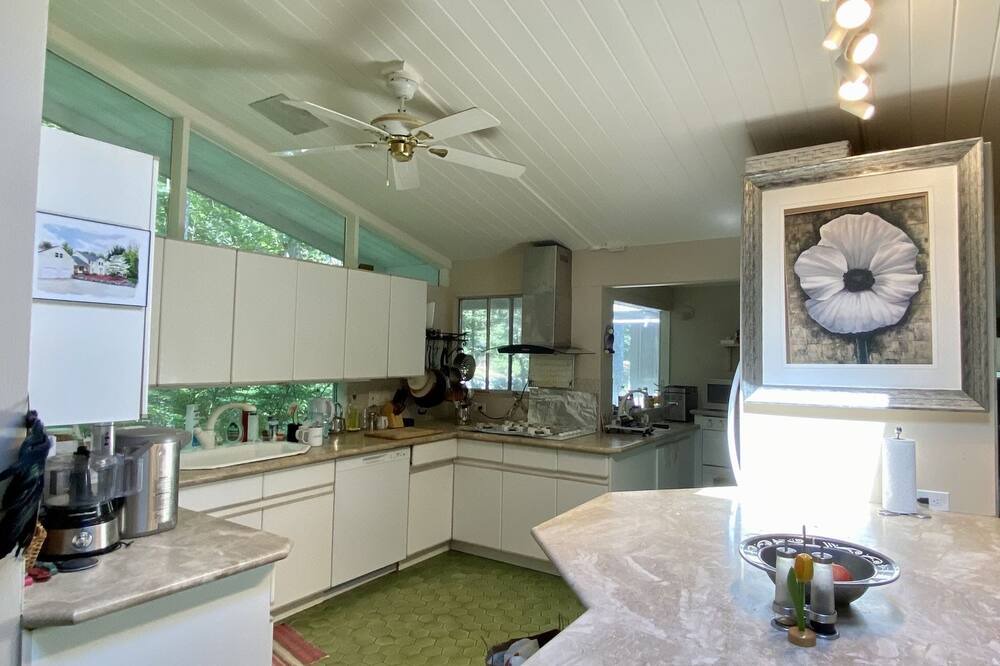 Photo of Kitchen in Natick