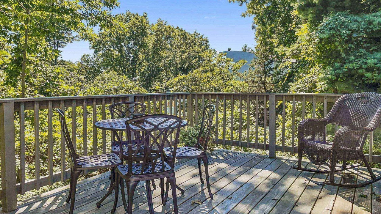 Photo of Outdoor in Guilford