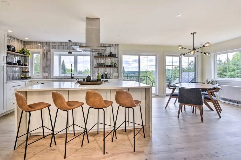 Photo of Kitchen in Greensboro Bend