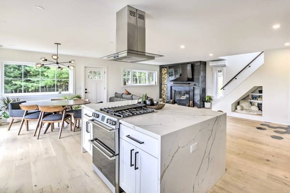 Photo of Kitchen in Greensboro Bend