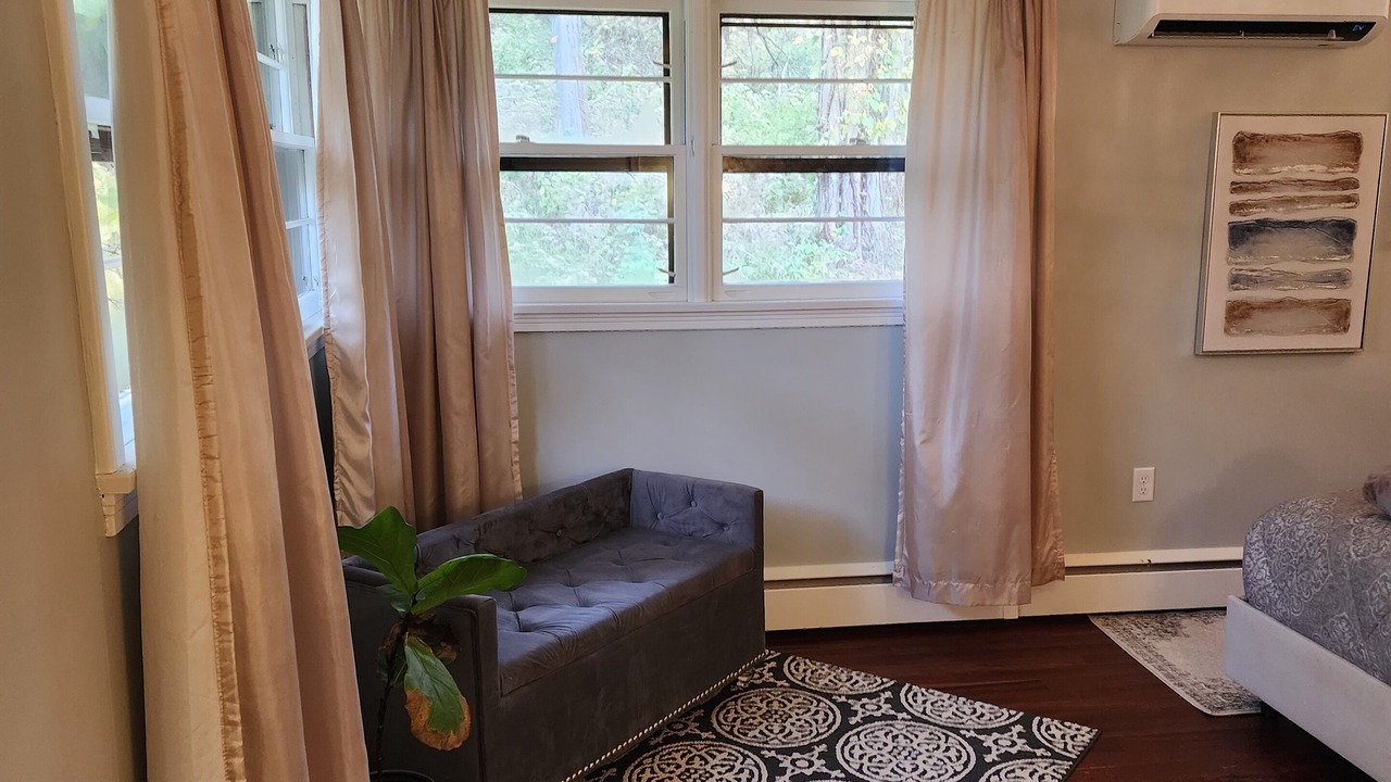 Photo of Livingroom in Ithaca