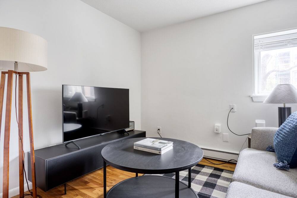 Photo of Livingroom in St. Elizabeth's