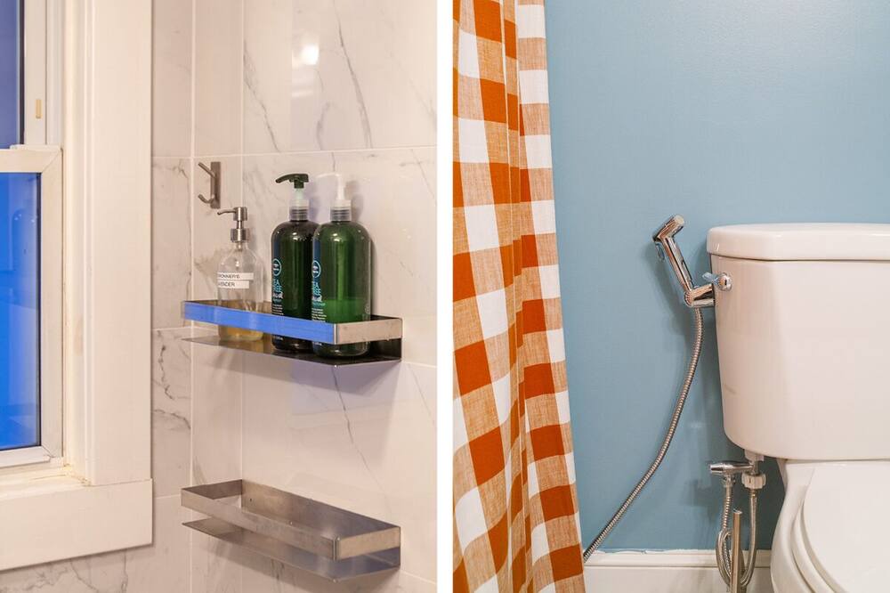 Photo of Bathroom in Washington