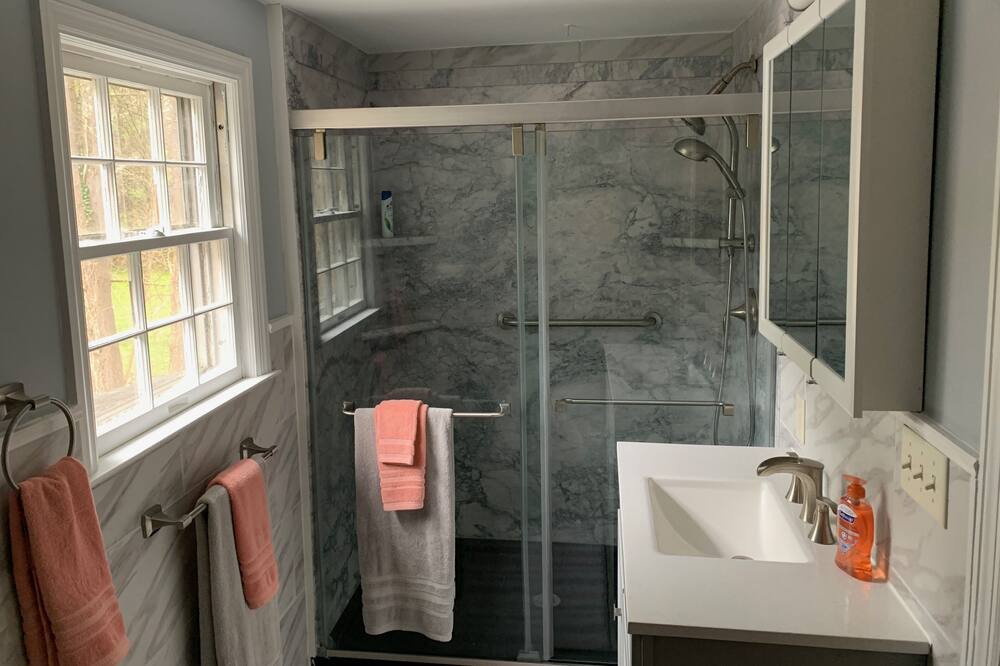 Photo of Bedroom in Lenox