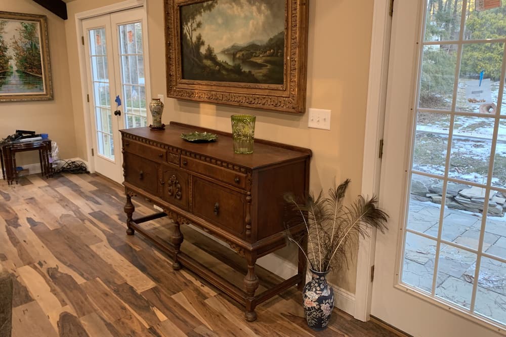Photo of Bedroom in Lenox
