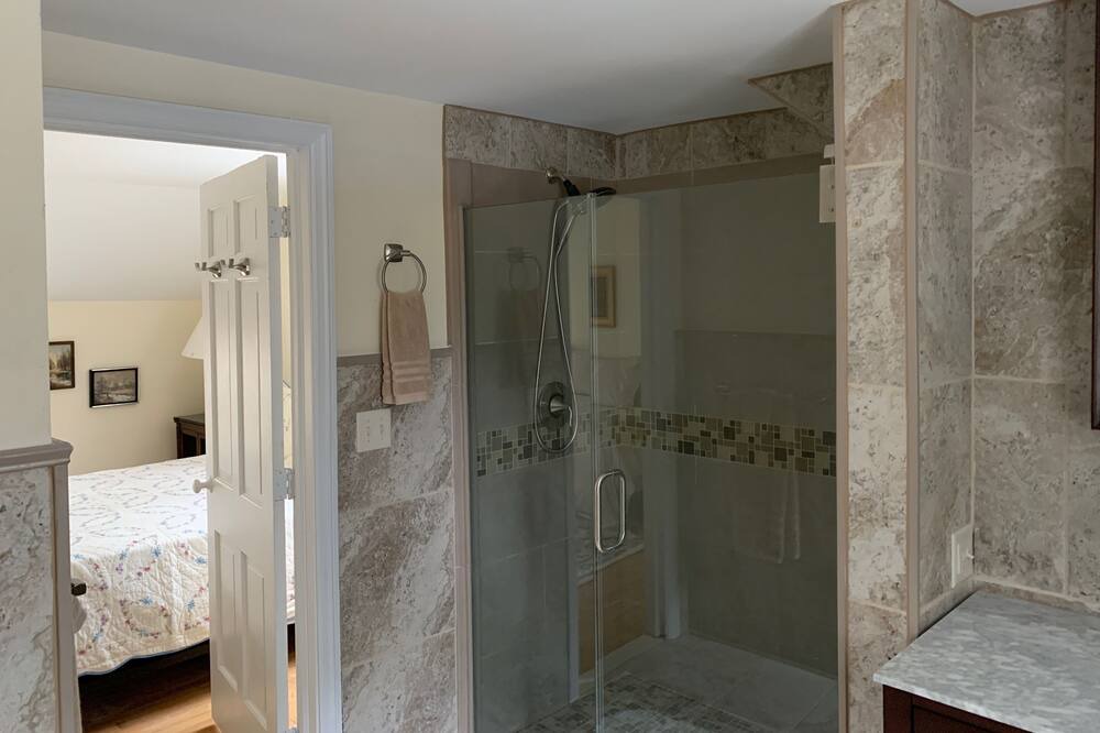 Photo of Bedroom in Lenox