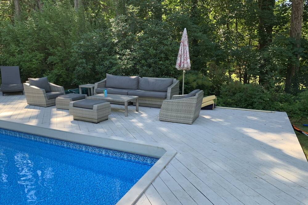 Photo of Outdoor in Lenox