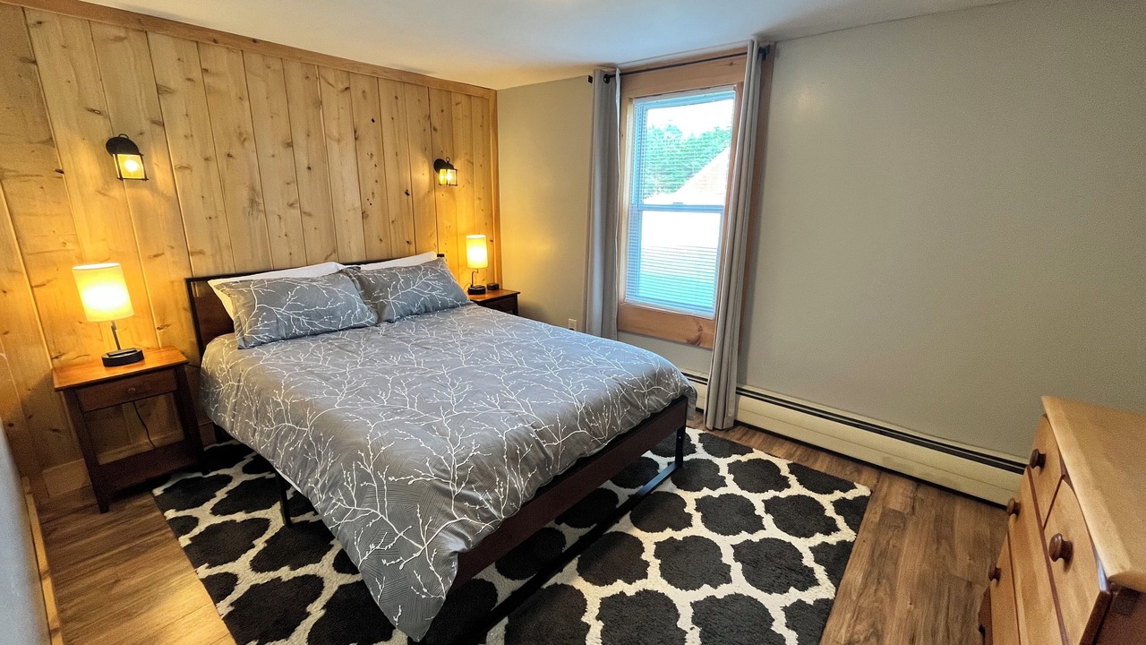 Photo of Bedroom in East Burke
