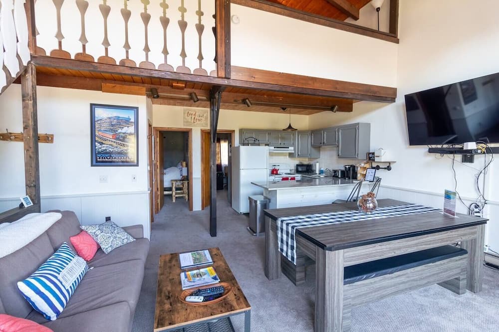 Photo of Livingroom in Bartlett