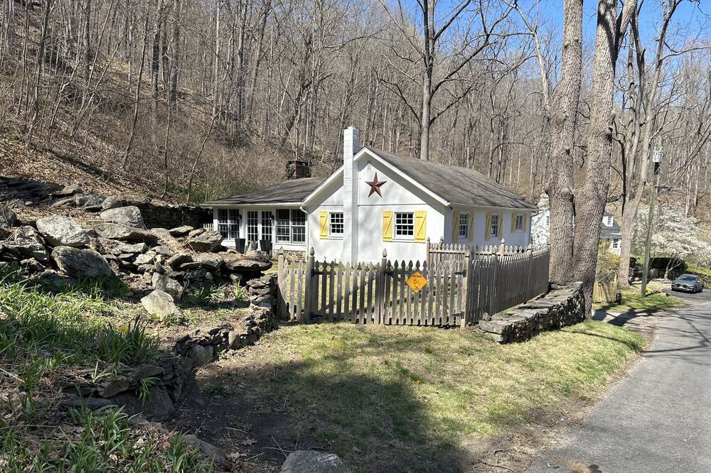 Photo of Others in Marble Dale