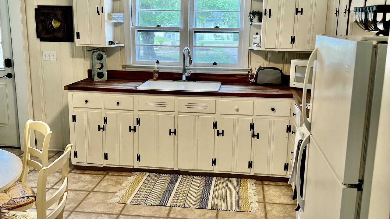 Photo of Kitchen in Westbrook Center