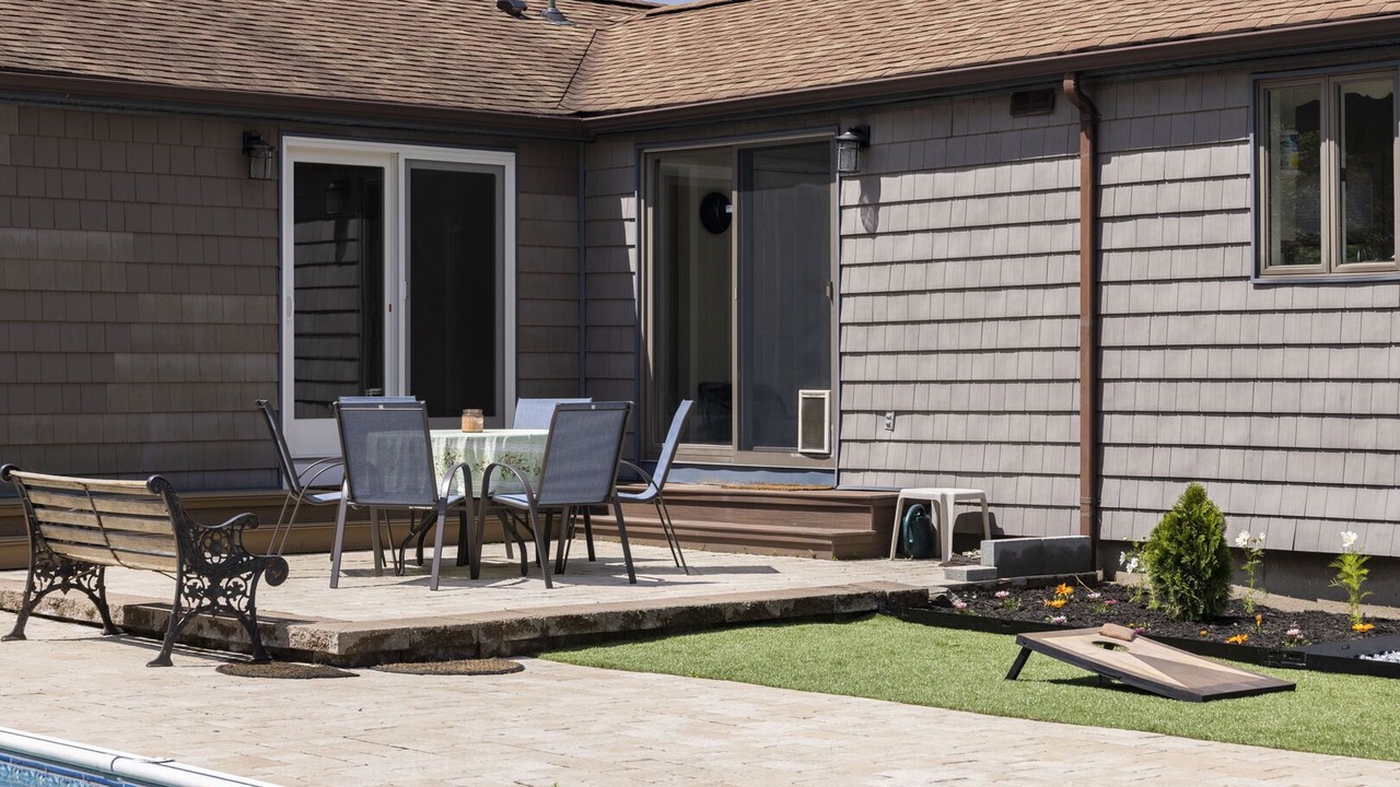 Photo of Patio Balcony in Jamestown
