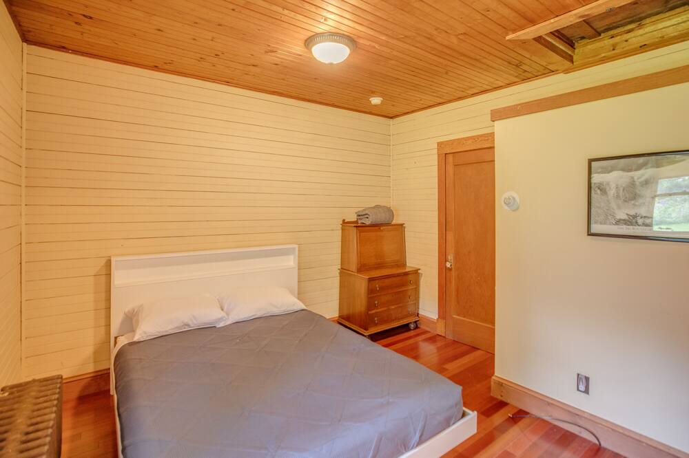 Photo of Bedroom in Bethlehem