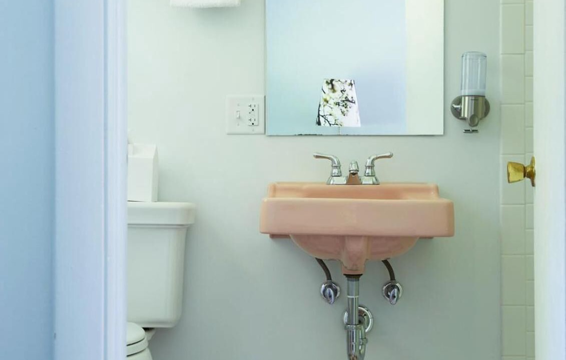 Photo of Bathroom in Glendale