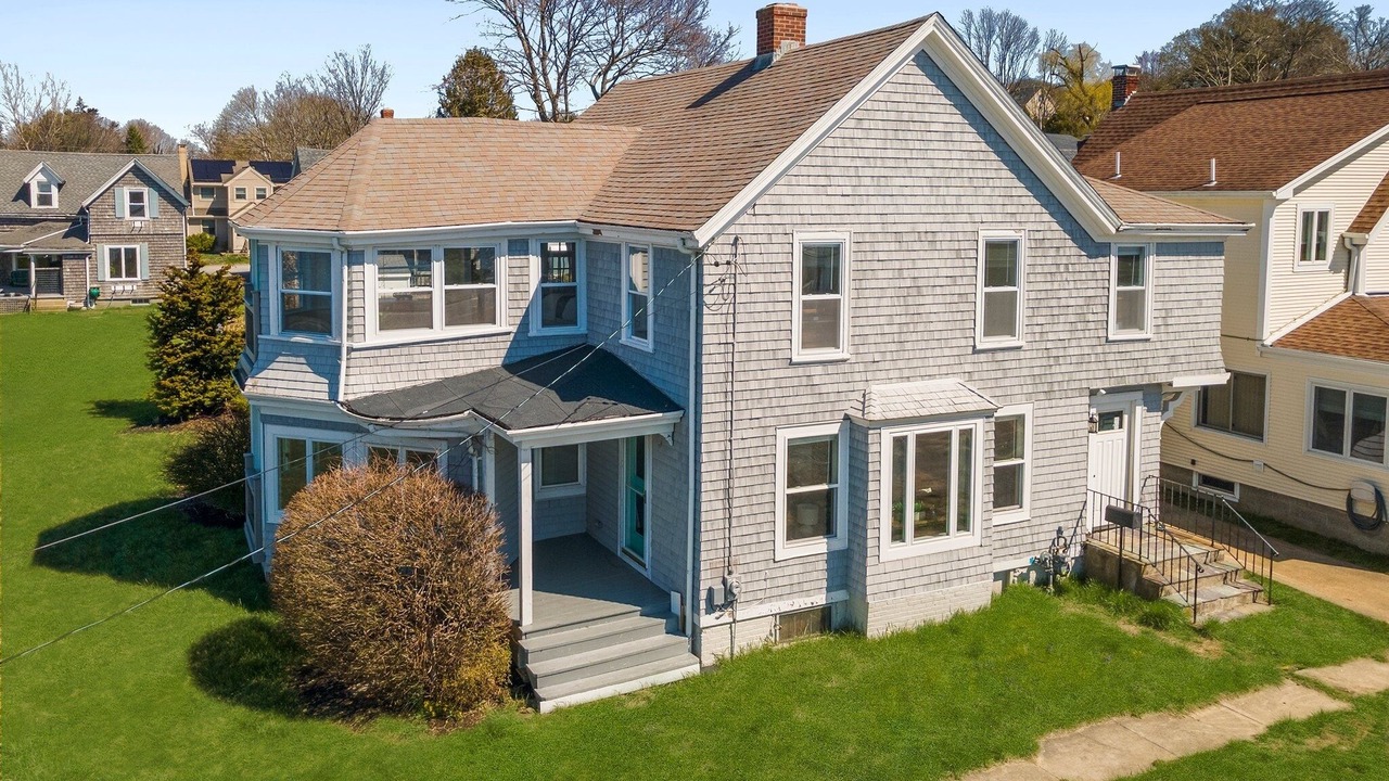 Photo of Outdoor in Tiverton