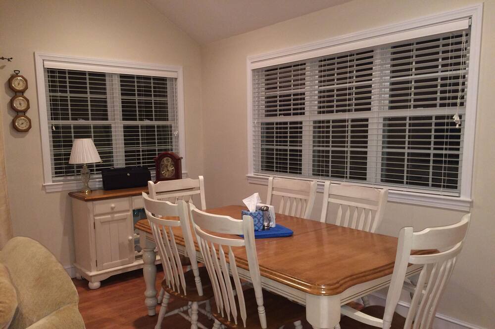 Photo of Kitchen in Popponesset