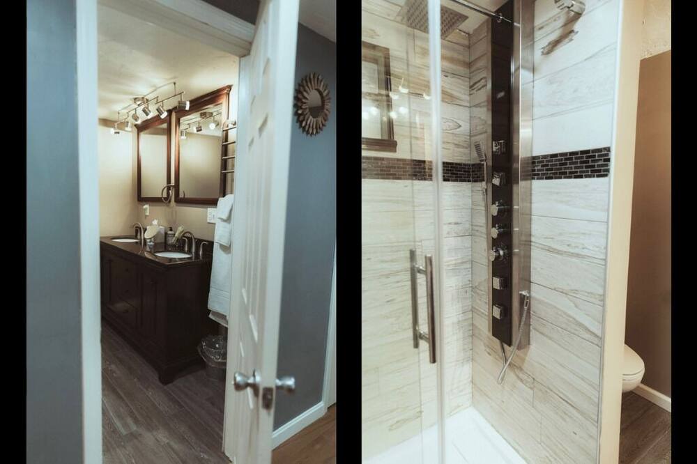 Photo of Bathroom in Moultonborough