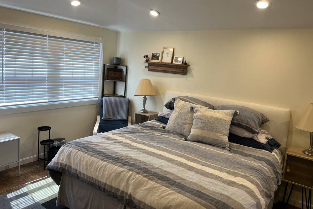Photo of Bedroom in Dartmouth