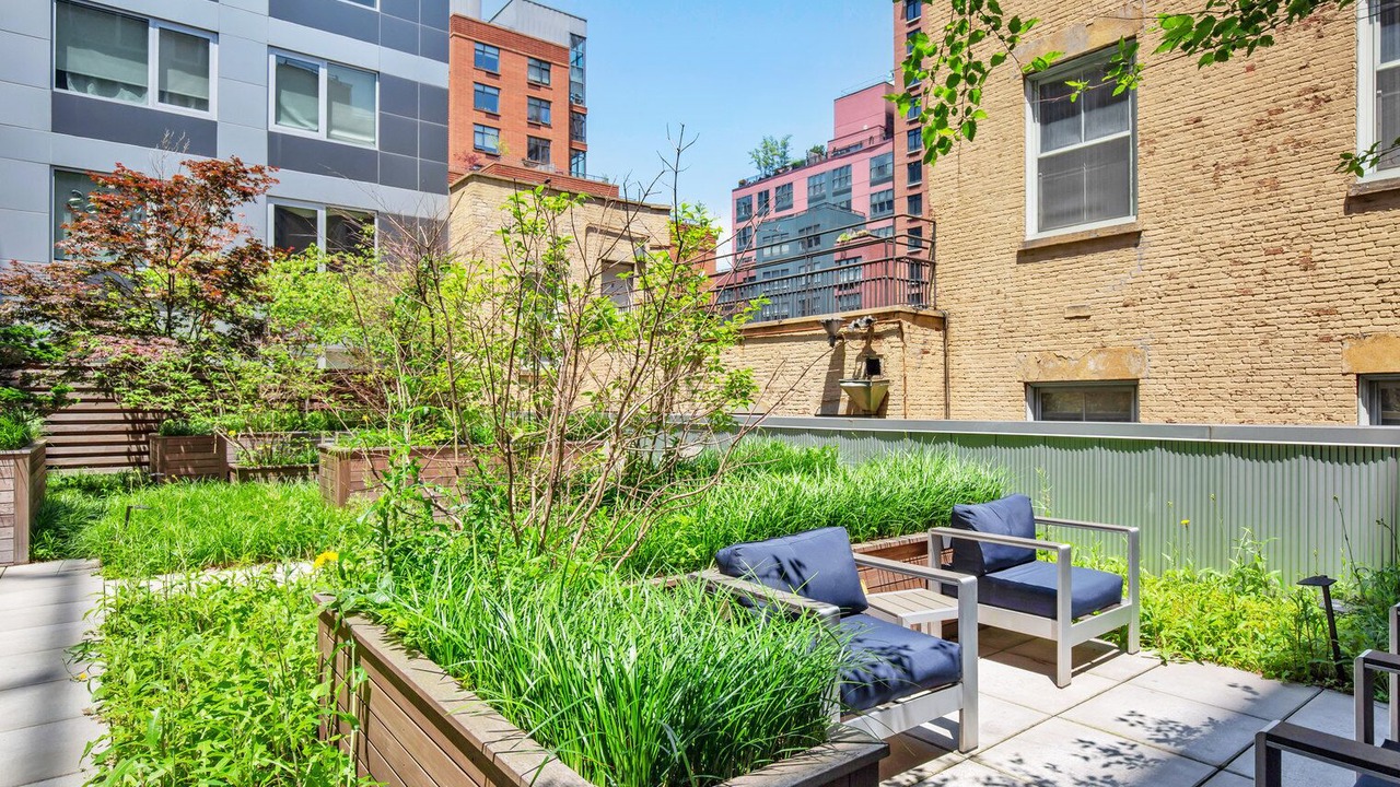 Photo of Outdoor in Downtown Brooklyn