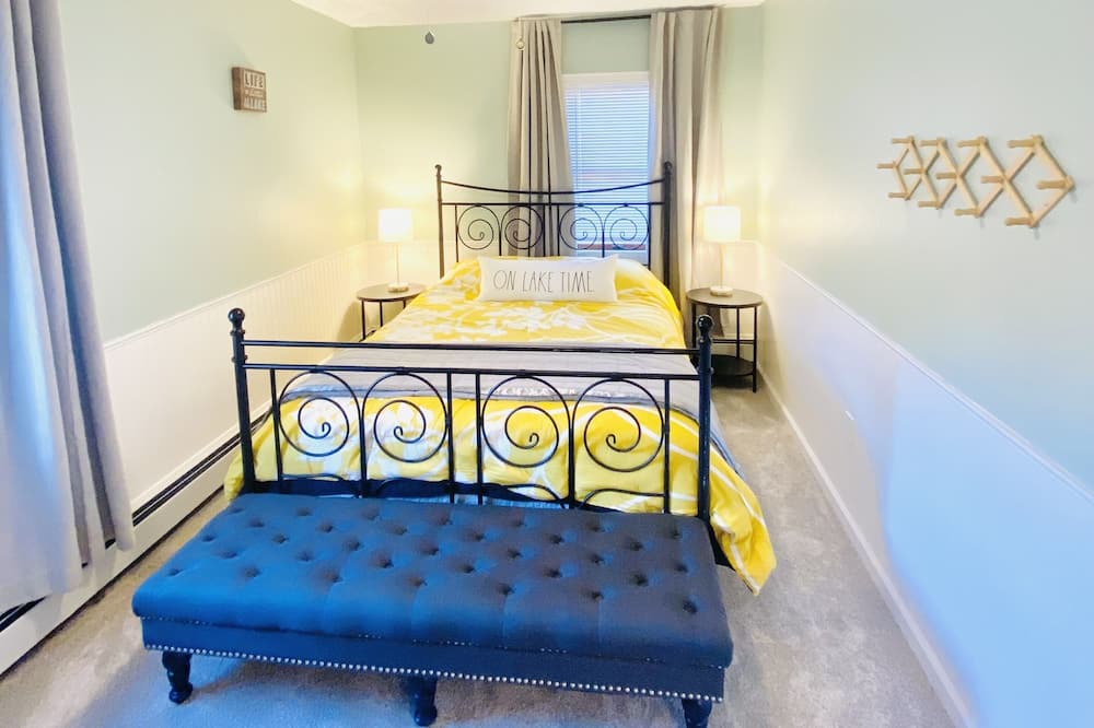 Photo of Bedroom in Bemus Point