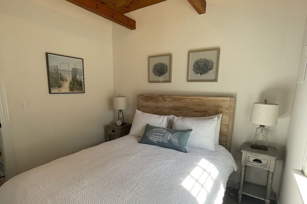 Photo of Bedroom in Mattapoisett Center