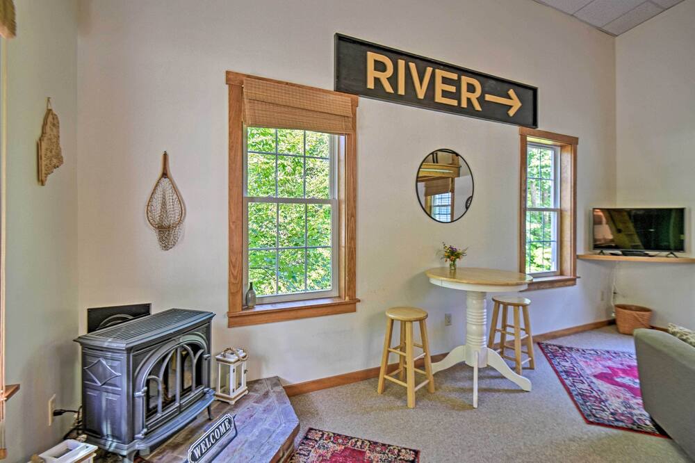Photo of Livingroom in Falmouth