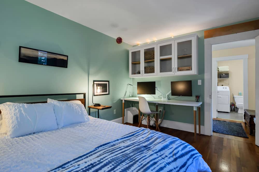 Photo of Bedroom in Acton
