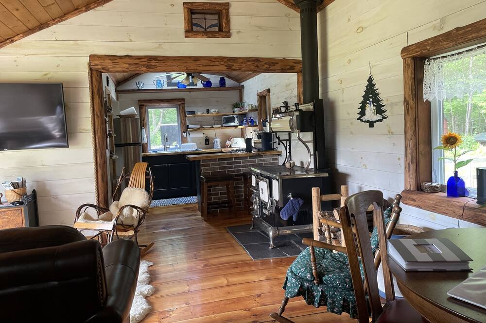 Photo of Livingroom in Jay