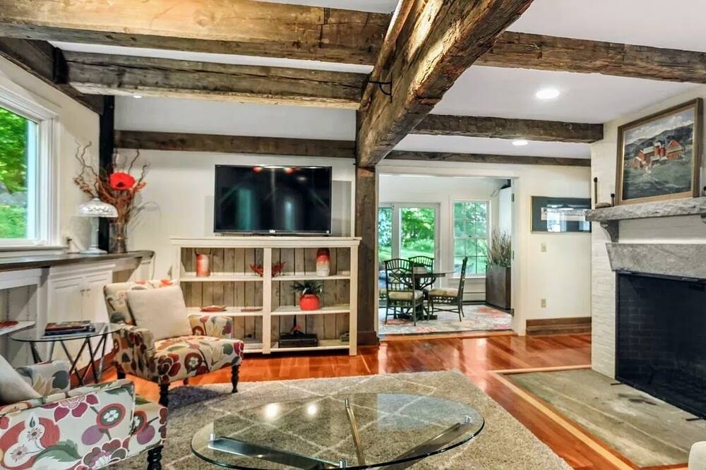 Photo of Livingroom in Great Barrington