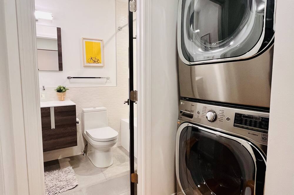 Photo of Bathroom in Porter Square