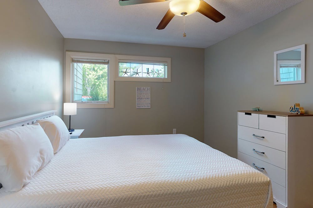 Photo of Bedroom in Ocean Park
