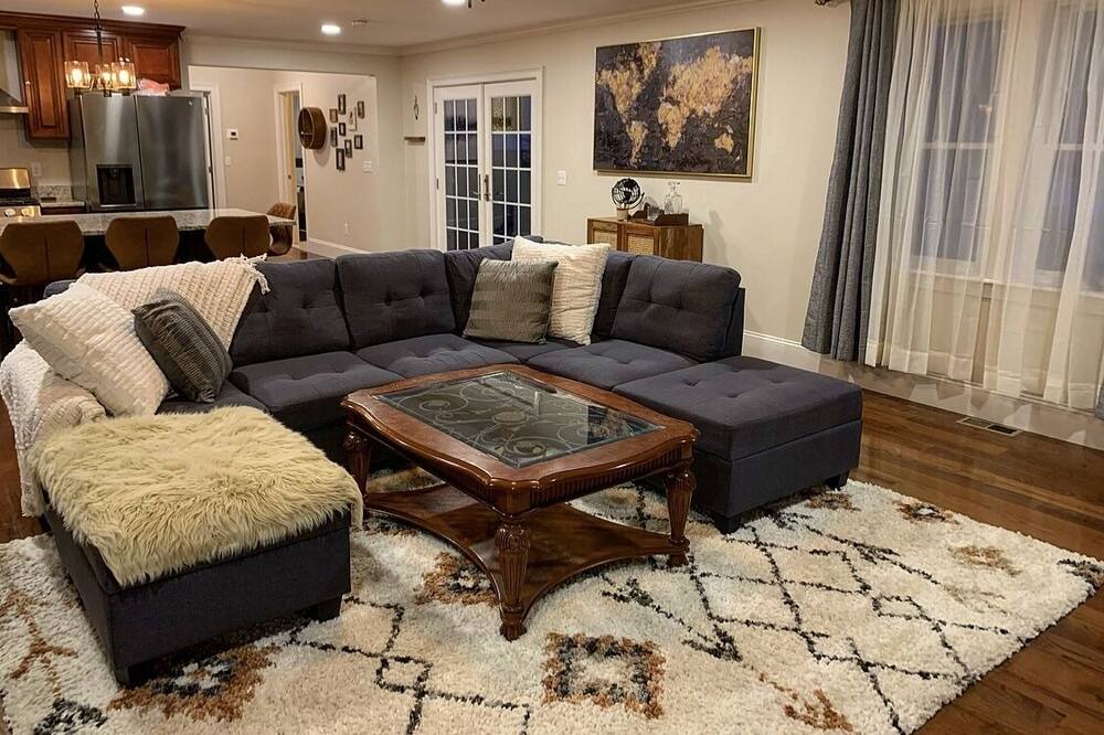 Photo of Livingroom in Tiverton