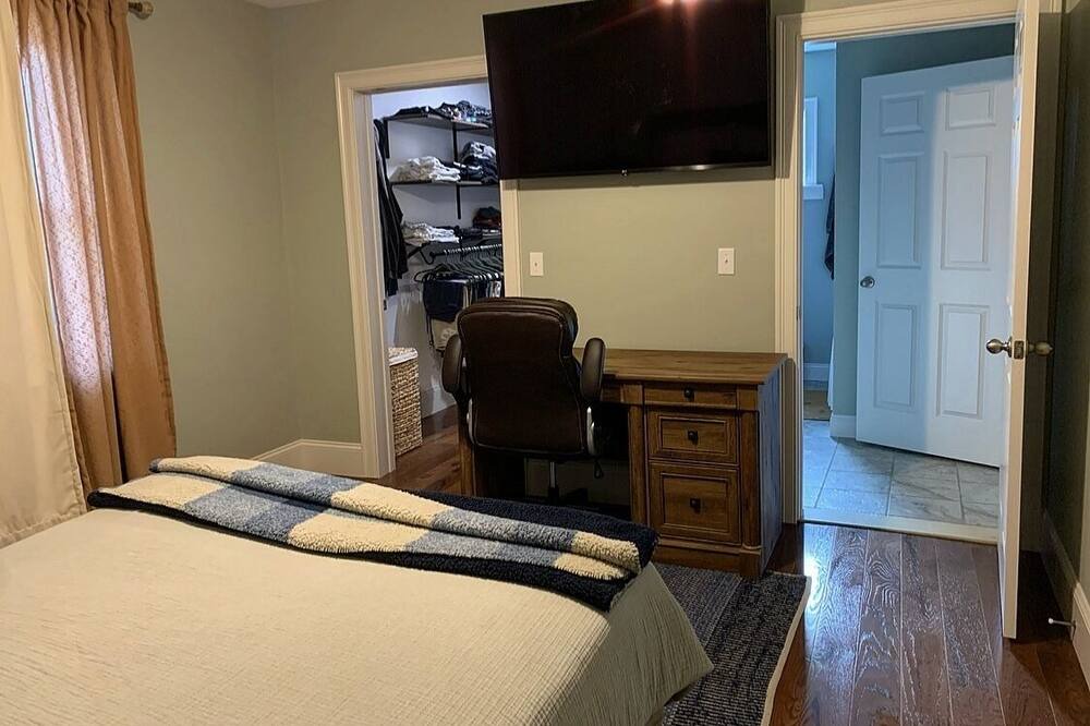 Photo of Bedroom in Tiverton