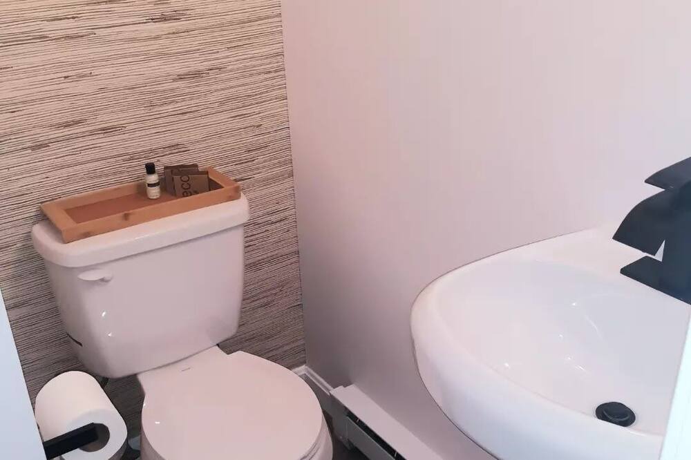 Photo of Bathroom in Conway