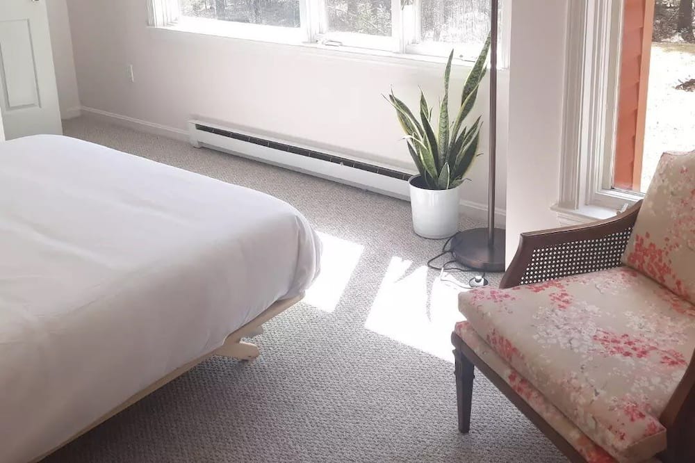 Photo of Bedroom in Conway
