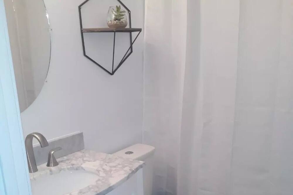 Photo of Bathroom in Conway