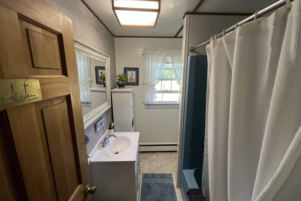 Photo of Bathroom in New Shoreham