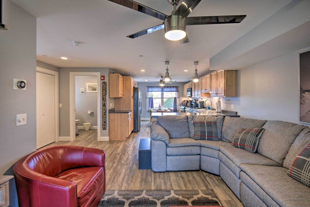 Photo of Livingroom in Hampton