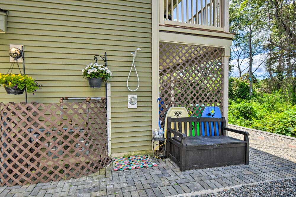 Photo of Outdoor in Hampton