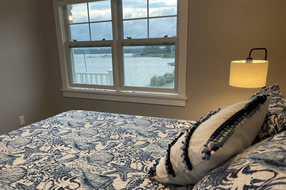 Photo of Bedroom in Dartmouth
