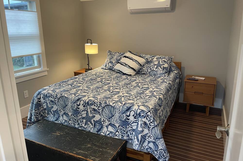 Photo of Bedroom in Dartmouth