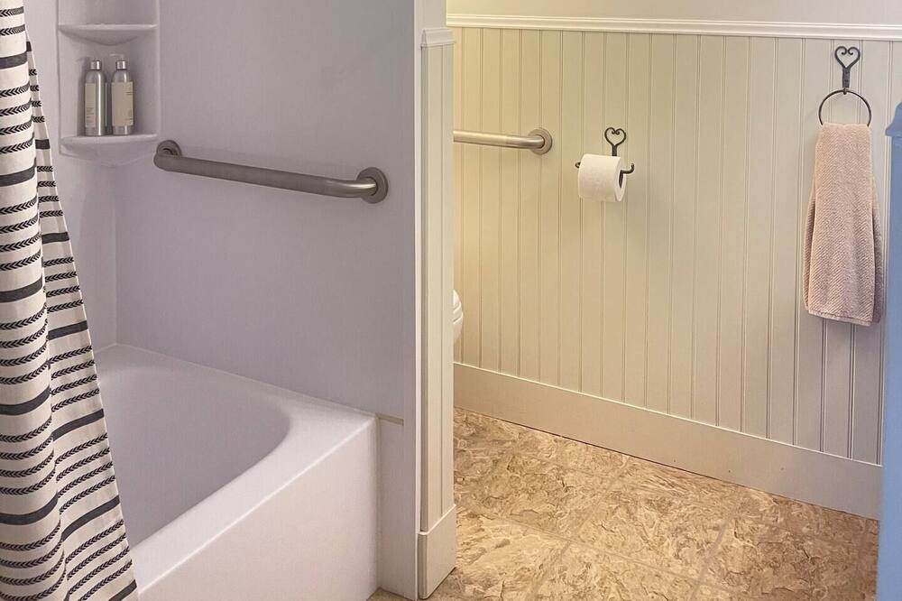 Photo of Bathroom in Woodstock